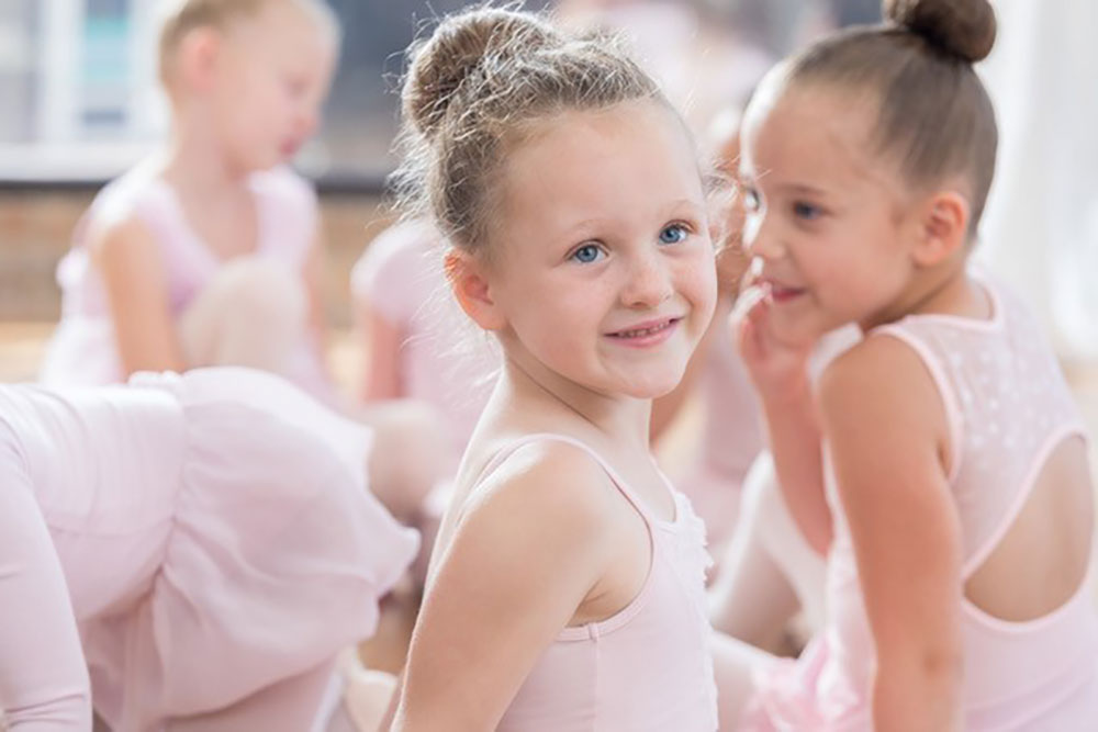 Tiny Tots Discover Dance Early Childhood Class for ages 3, 4 and 5 year olds in Kansas City Missouri looking to learn basic dance skills being offered at MelRoe's School of Dance in Liberty Missouri
