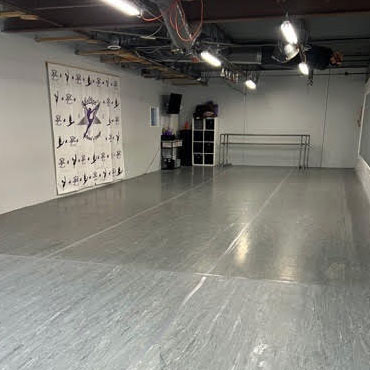 MelRoe's Dance Studio in Liberty Missouri is proud to offer a state-of-the-art dance studio with 3 dance studios with professional floors with marley overlay, 30 foot spring floor for tumbling, 40 foot air track system for tumbling, student dressing room, large lobby for parents, student and parent break room area.